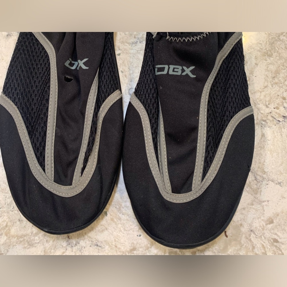 DBX mens water shoes